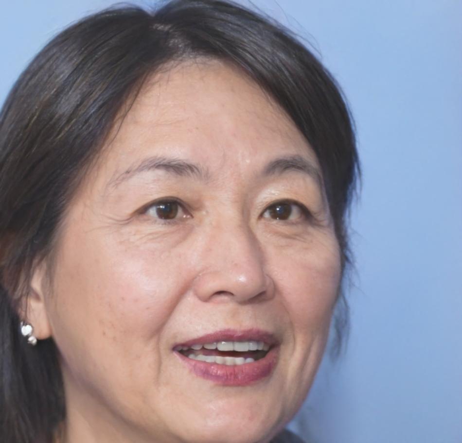 Sienna Gallagher - Consumer business strategist and retail entrepreneur